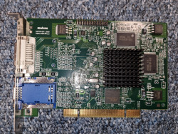 Matrox-G450-PCI-32MB-VGA-DVI klein.jpg
